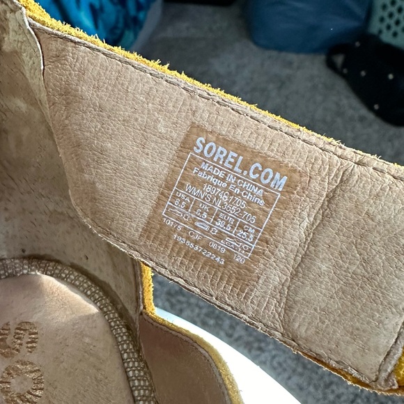 Sorel Joanie II Lace-up Wedge Sandal, Golden Yellow, Size 8.5 - Picture 6 of 8